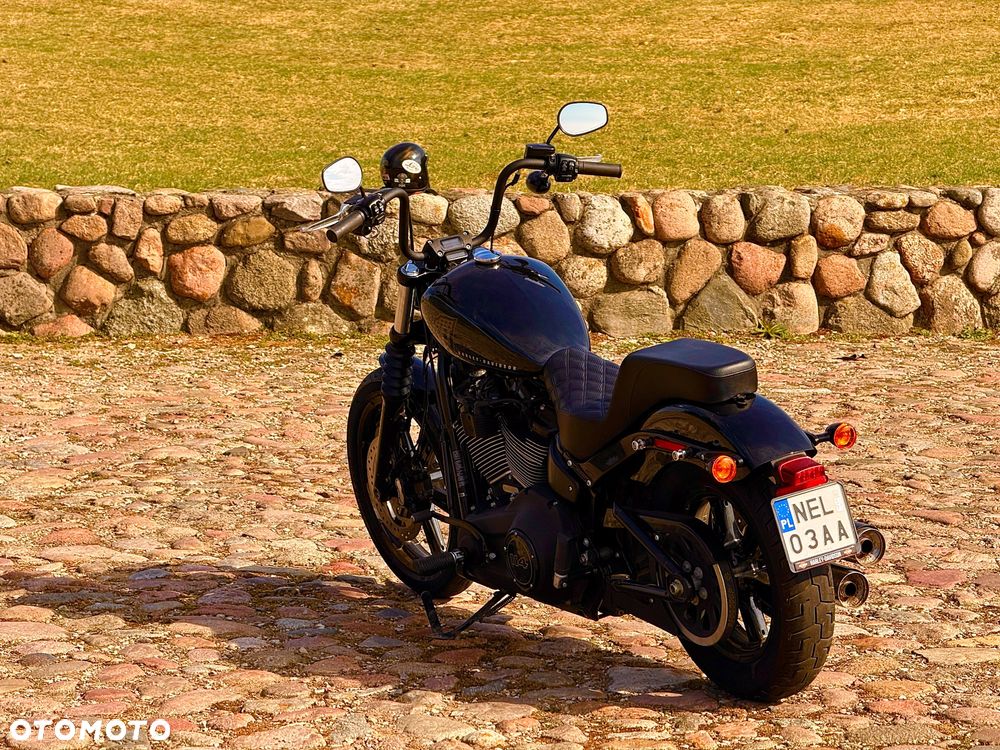 Harley-Davidson Softail Street Bob - 10