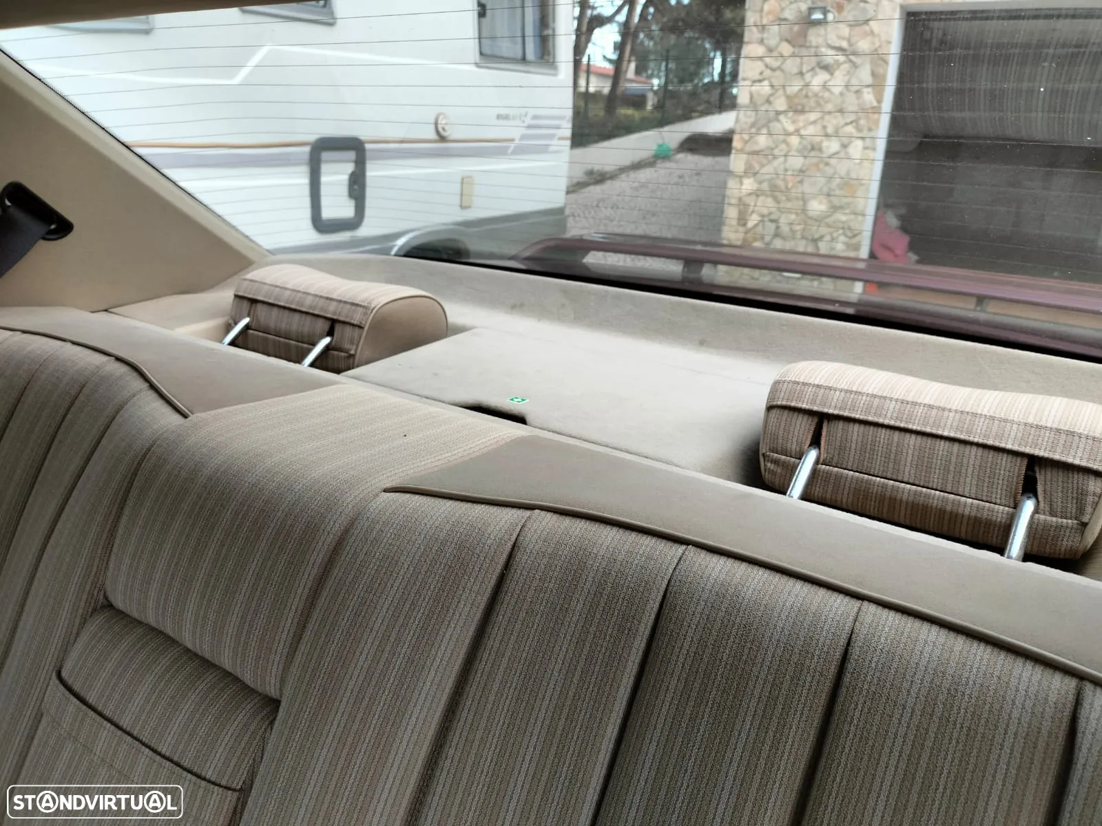 Mercedes-Benz 200 Standard - 21