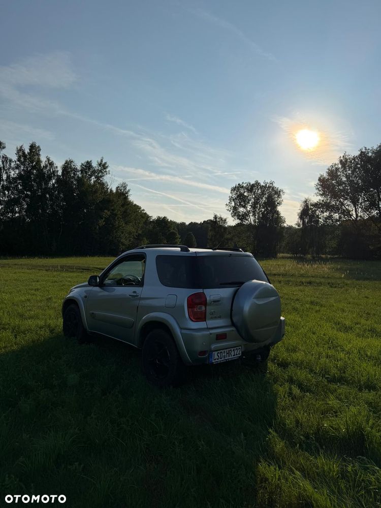 Toyota RAV4 4x4 - 8
