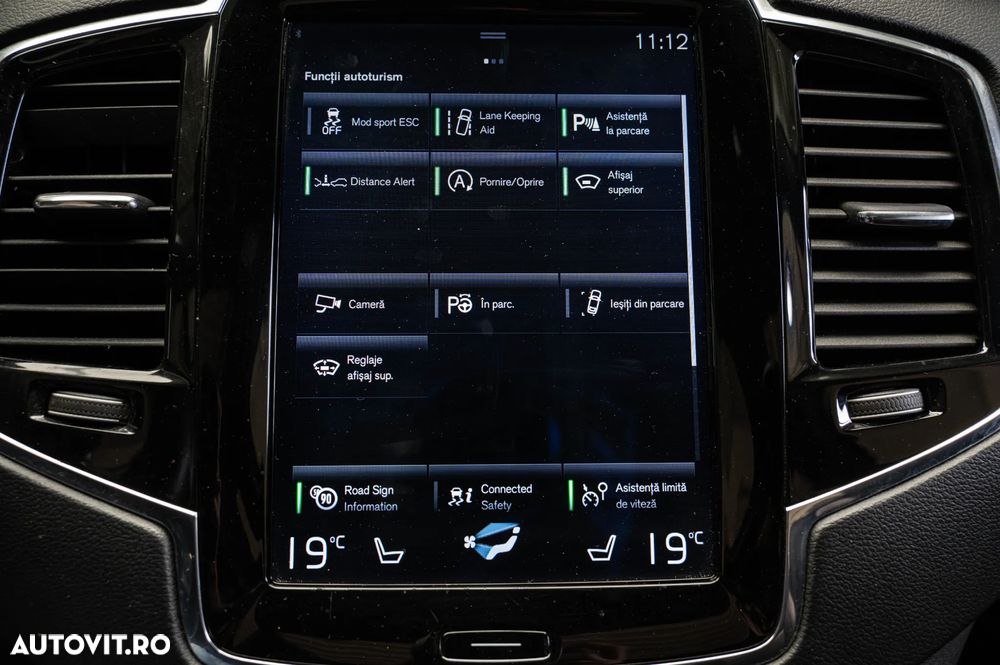 Volvo XC 90 D5 AWD Geartronic RDesign - 19
