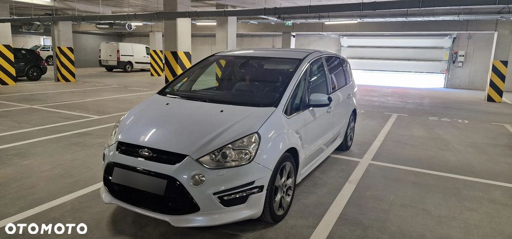 Ford S-Max 2.0 TDCi DPF Titanium - 1
