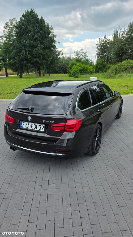 BMW Seria 3 320d Luxury Line - 5