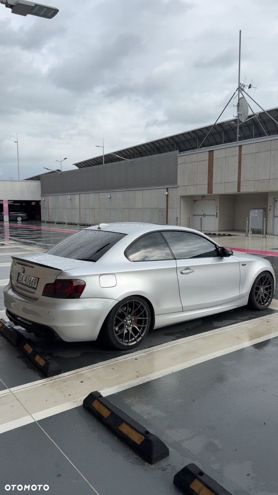 BMW Seria 1 123d - 28