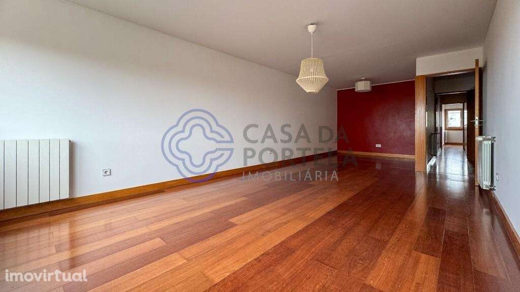 Apartamento T2 em Leça da Palmeira, Para Venda. - Grande imagem: 2/22