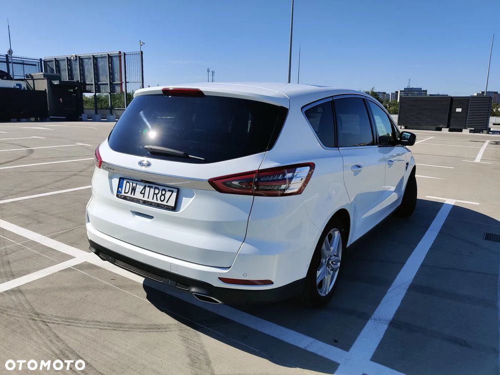Ford S-Max 2.0 TDCi Titanium PowerShift - 7