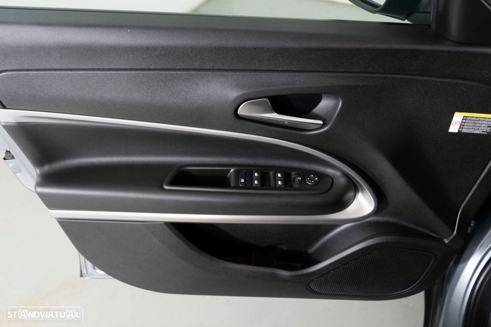 Jeep Avenger 54 kWh Summit - 19