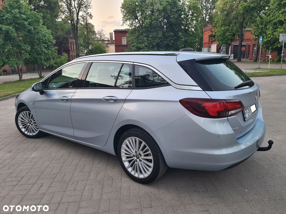 Opel Astra 1.4 Turbo Ultimate - 25