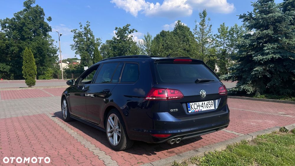 Volkswagen Golf 2.0 TDI BMT GTD DSG - 7