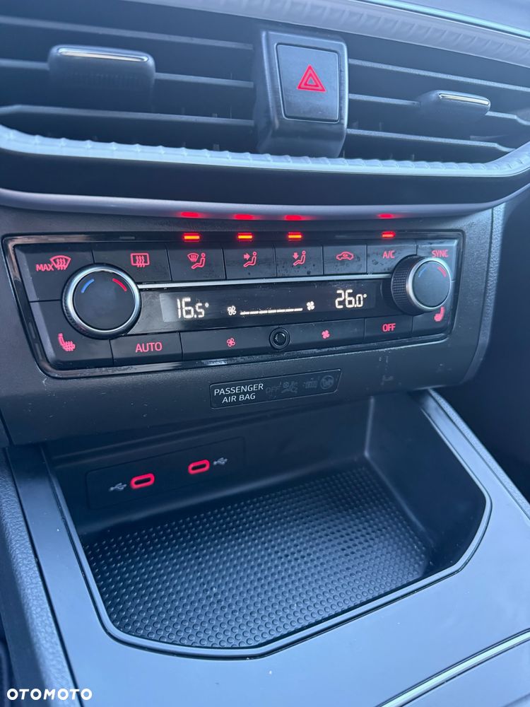 Seat Ibiza 1.0 TSI S&S DSG FR Pro Black Edition - 8