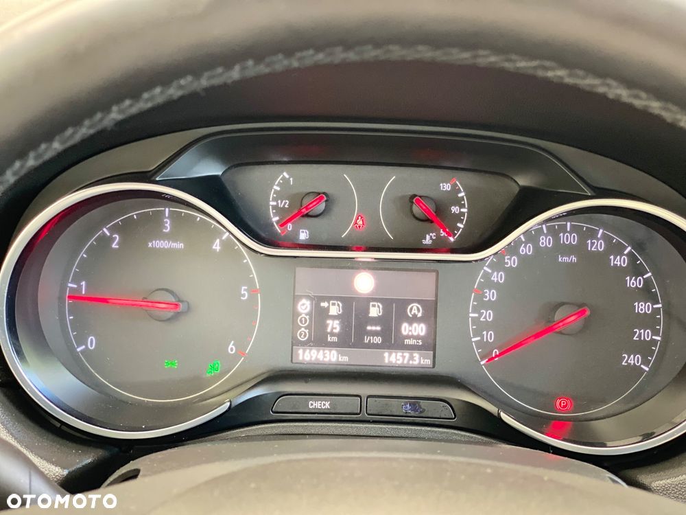 Opel Grandland X 1.5 D Start/Stop Elegance - 23