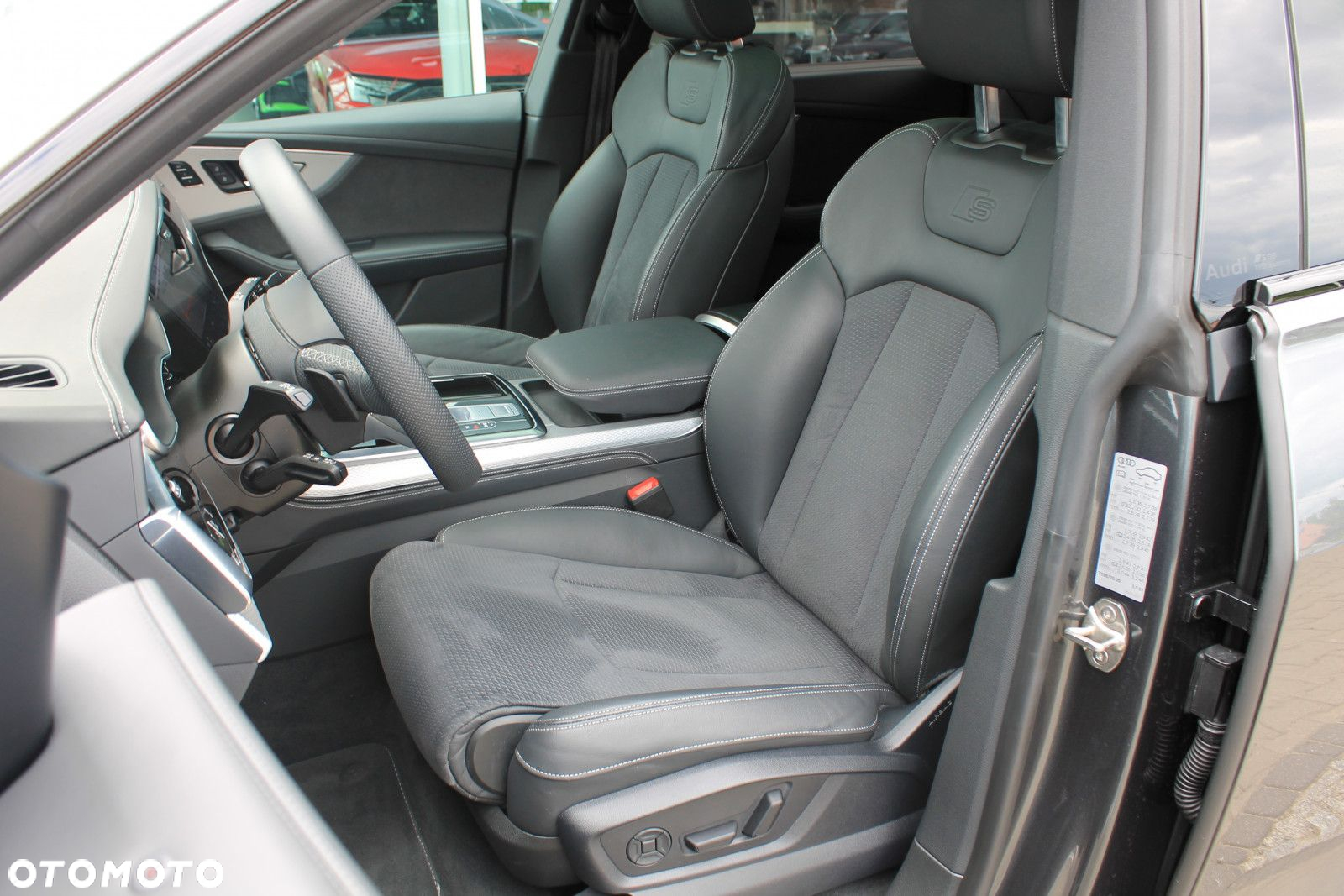 Audi SQ8 - 10