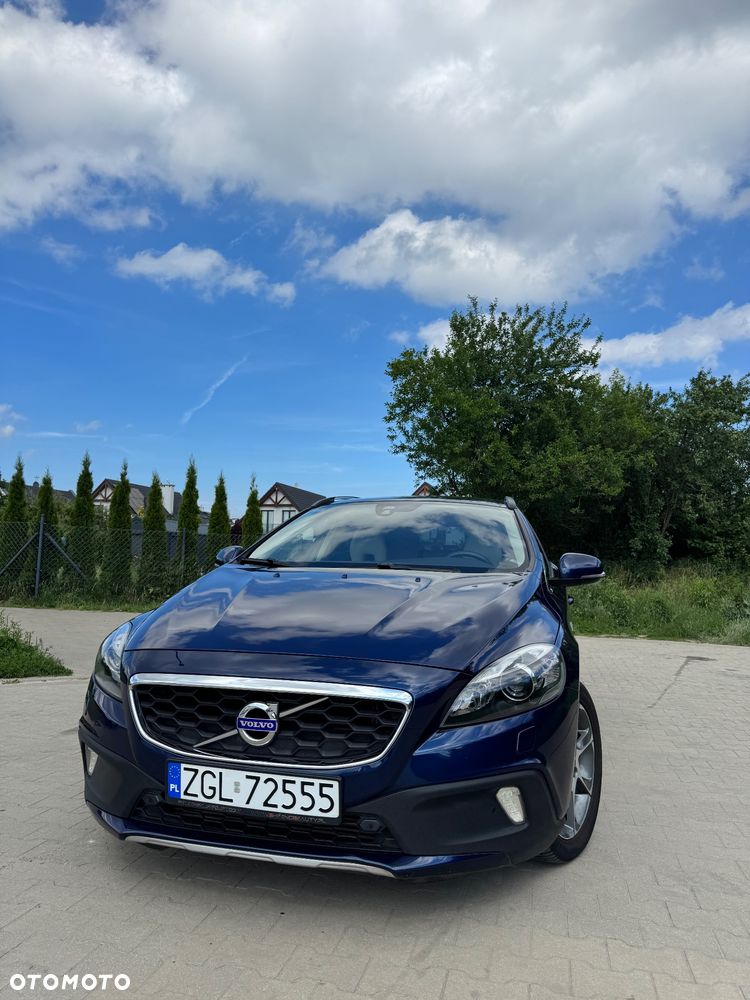 Volvo V40 Cross Country T4 Drive-E Ocean Race - 12