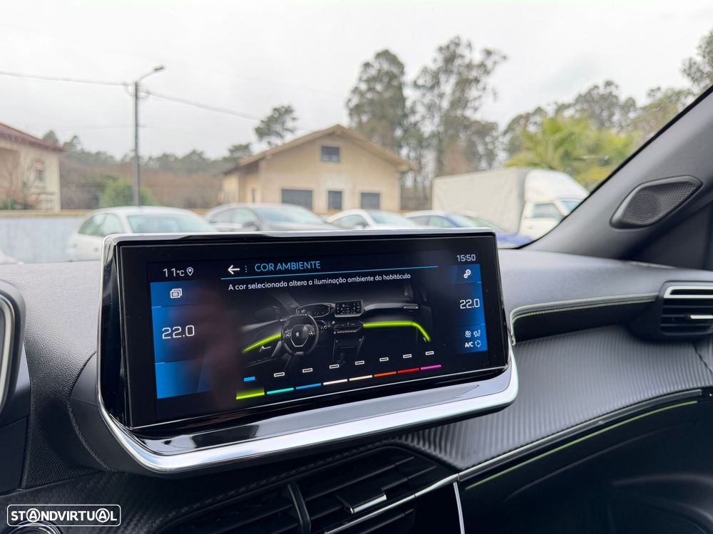 Peugeot 2008 1.2 PureTech GT Line - 19