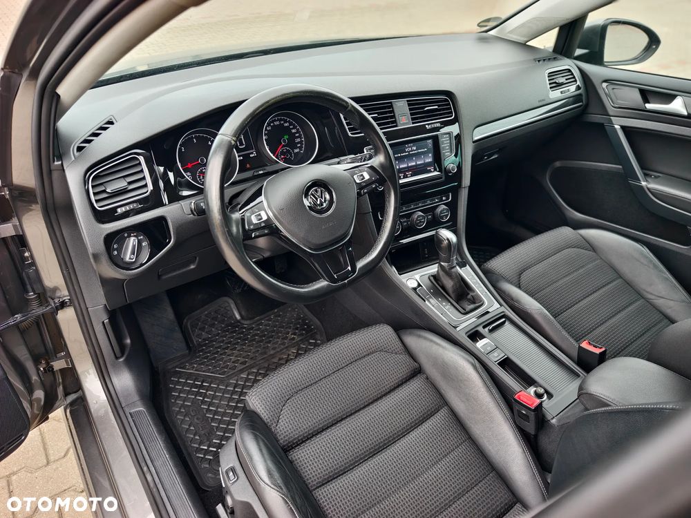 Volkswagen Golf 2.0 BlueTDI DSG Highline - 5
