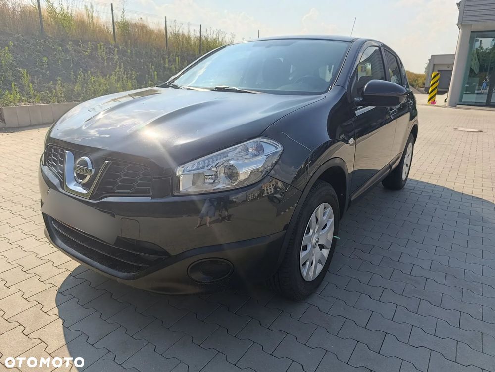 Nissan Qashqai - 1