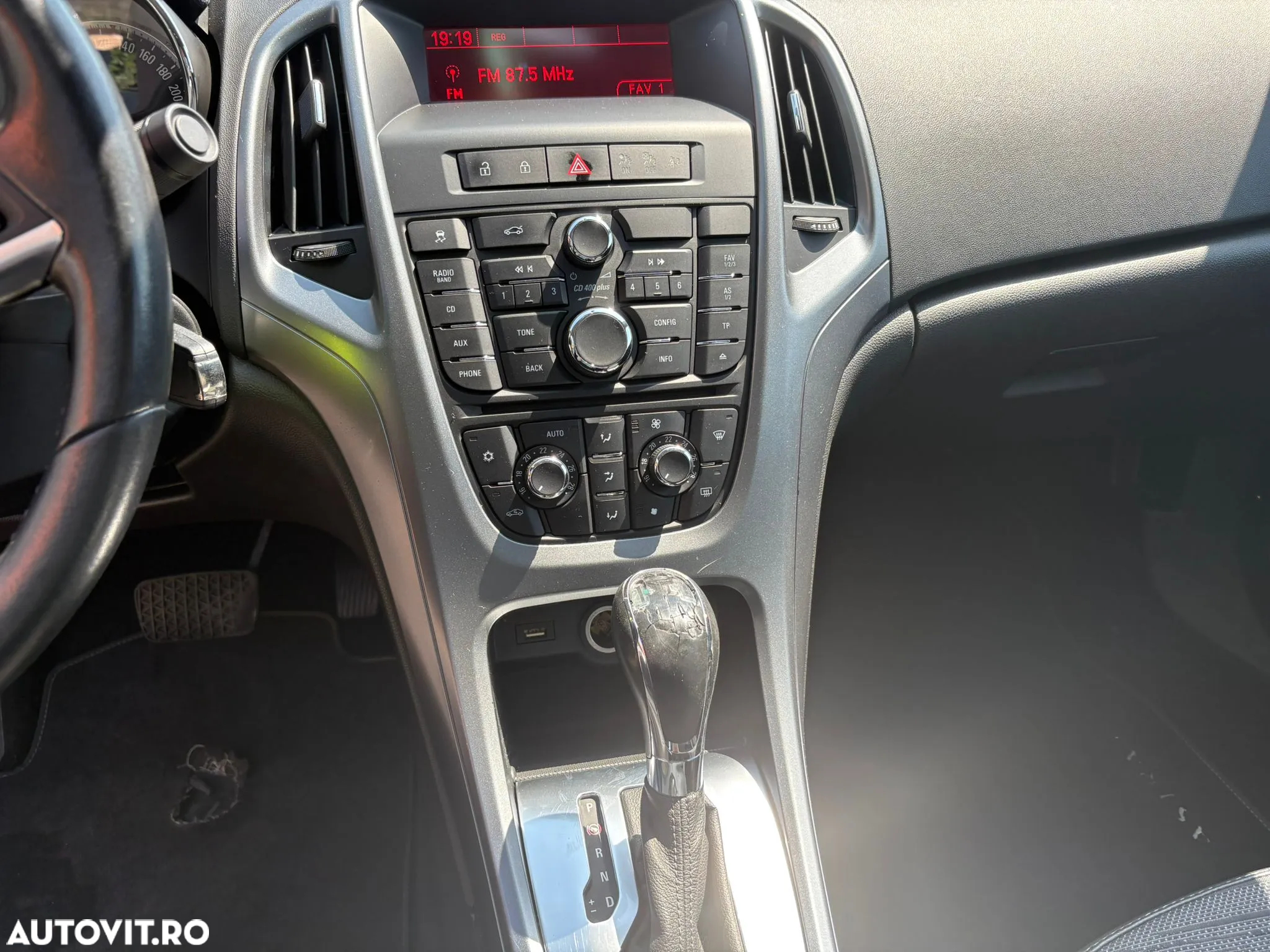 Opel Astra 1.6 TWINPORT ECOTEC Aut. Essentia - 9