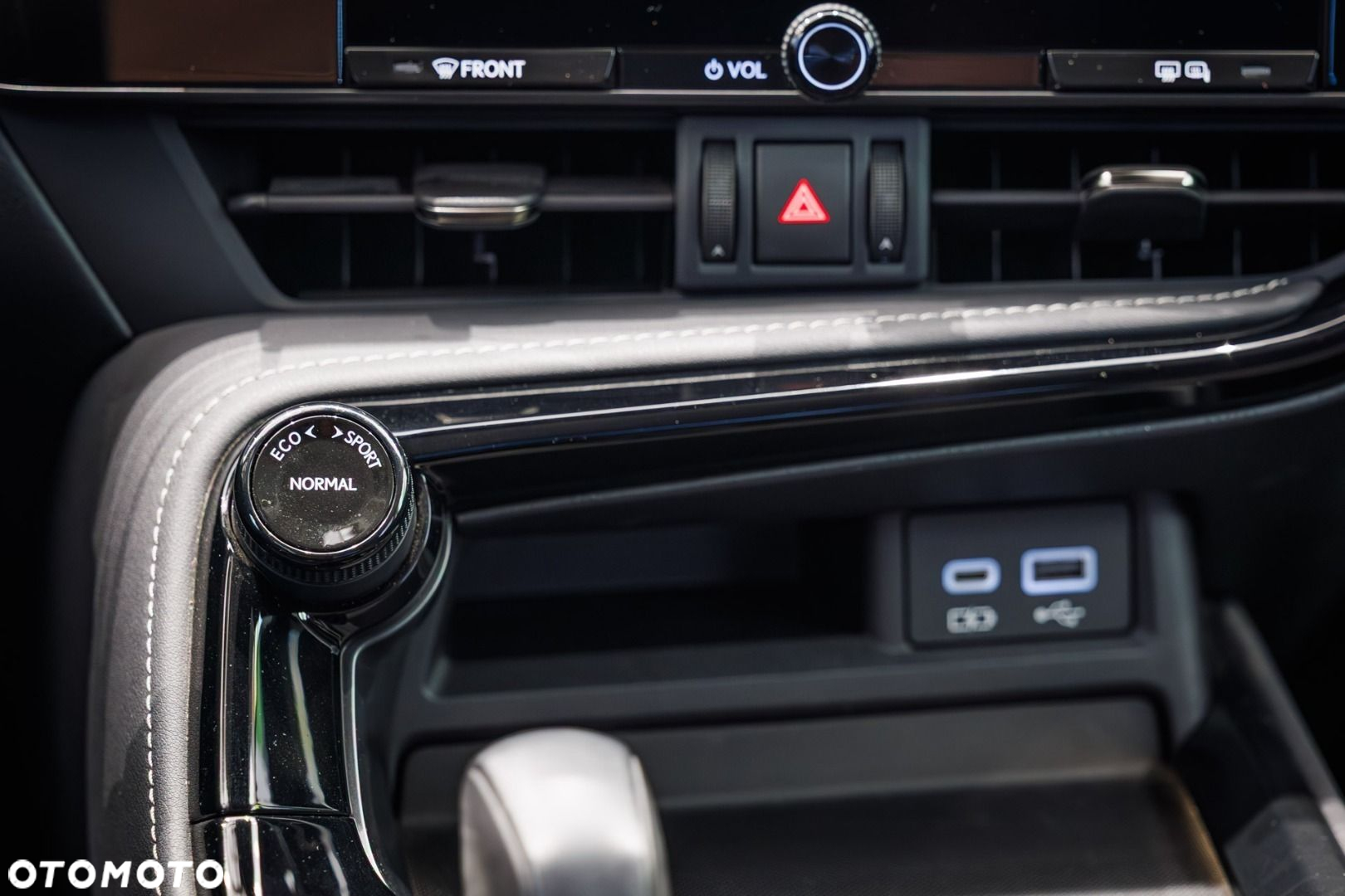 Lexus NX - 23