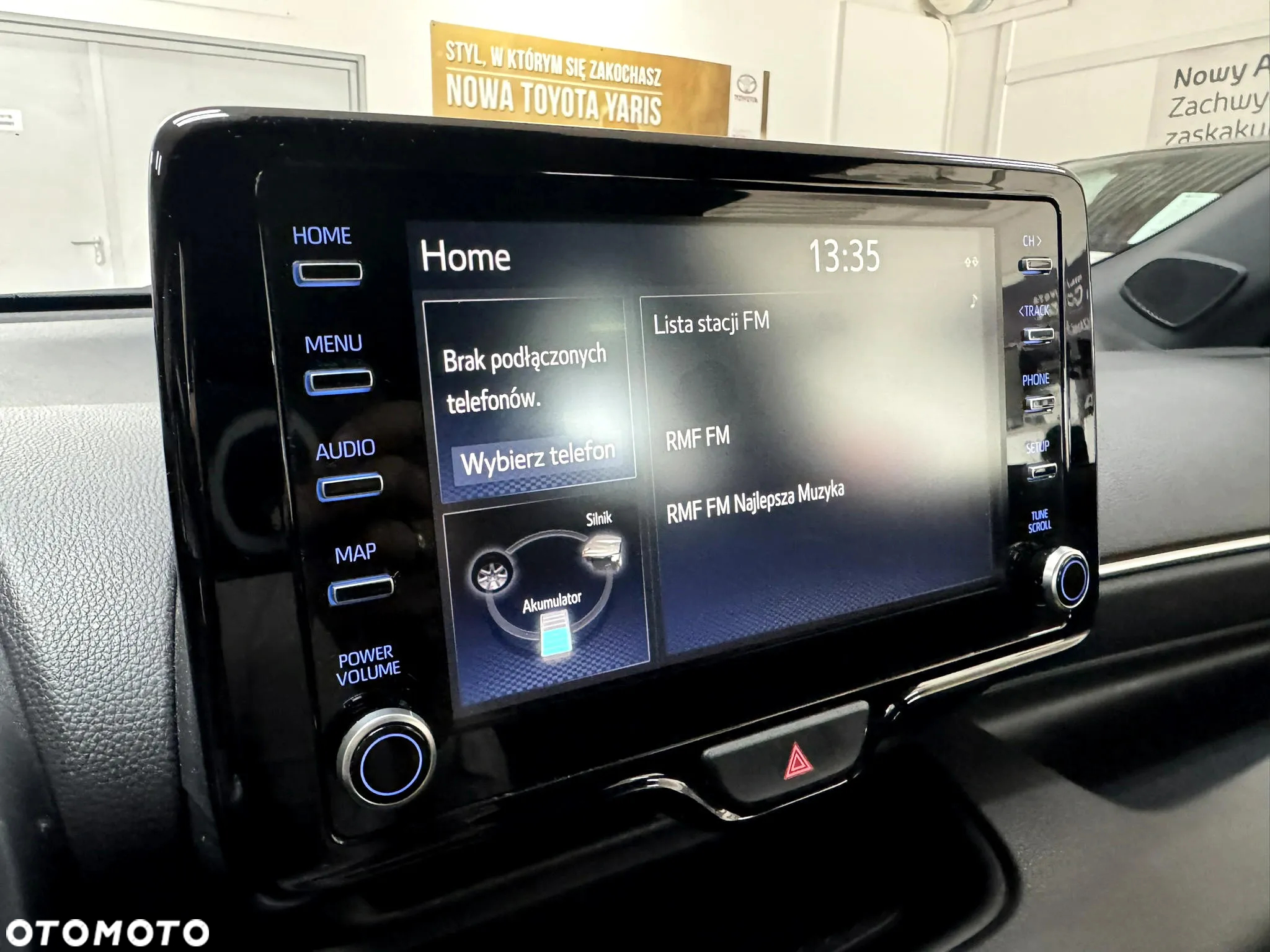Toyota Yaris Hybrid 1.5 Selection Style - 22
