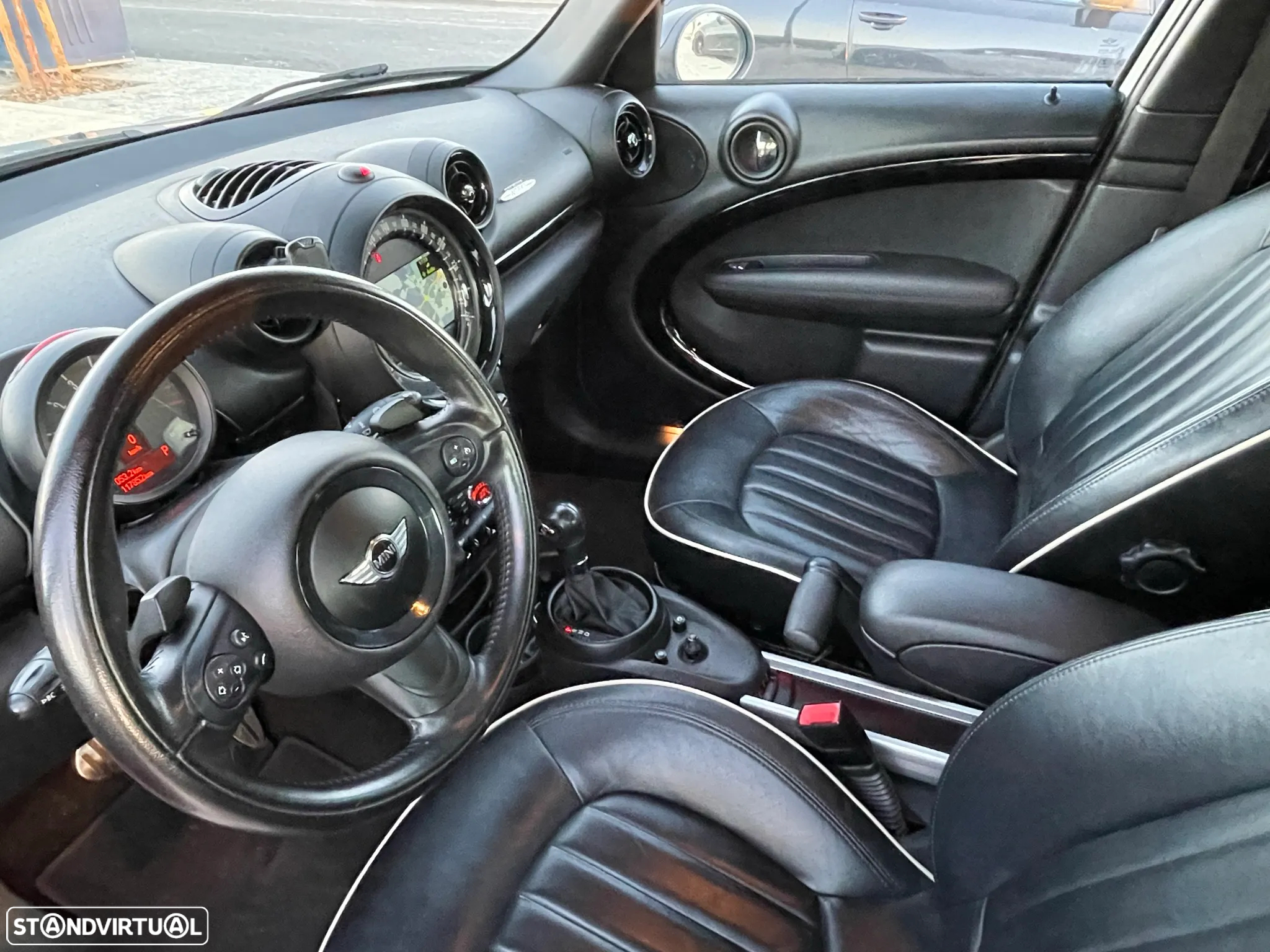 MINI Countryman Cooper SD Auto - 29