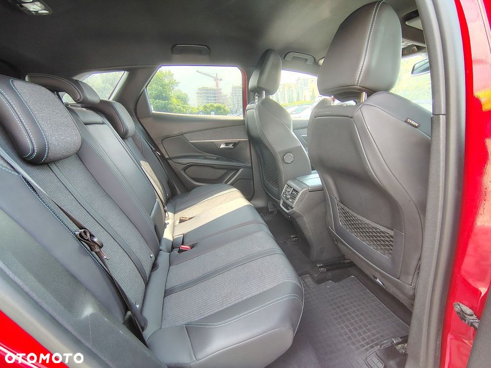 Peugeot 3008 1.2 PureTech Active Pack S&S EAT8 - 13