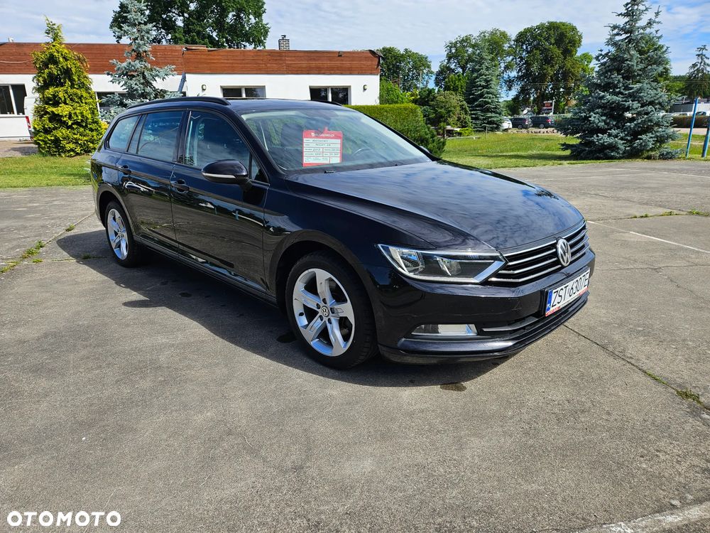 Volkswagen Passat 2.0 TDI SCR Comfortline - 11