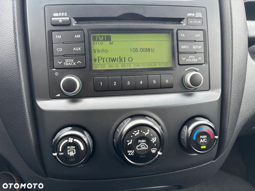 Kia Sportage 2.0 2WD EX - 25