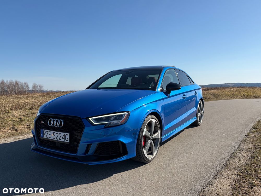 Audi S3 S tronic - 11