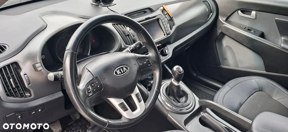 Kia Sportage 1.6 GDI L 2WD - 12