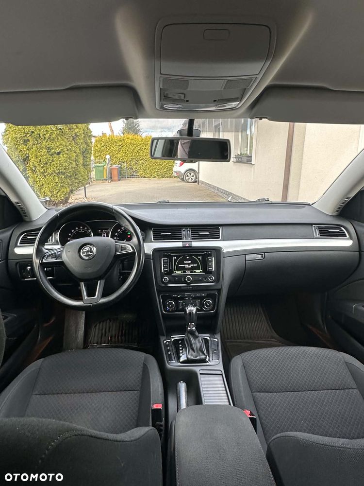 Skoda Superb 2.0 TDI 4x4 Elegance DSG - 22