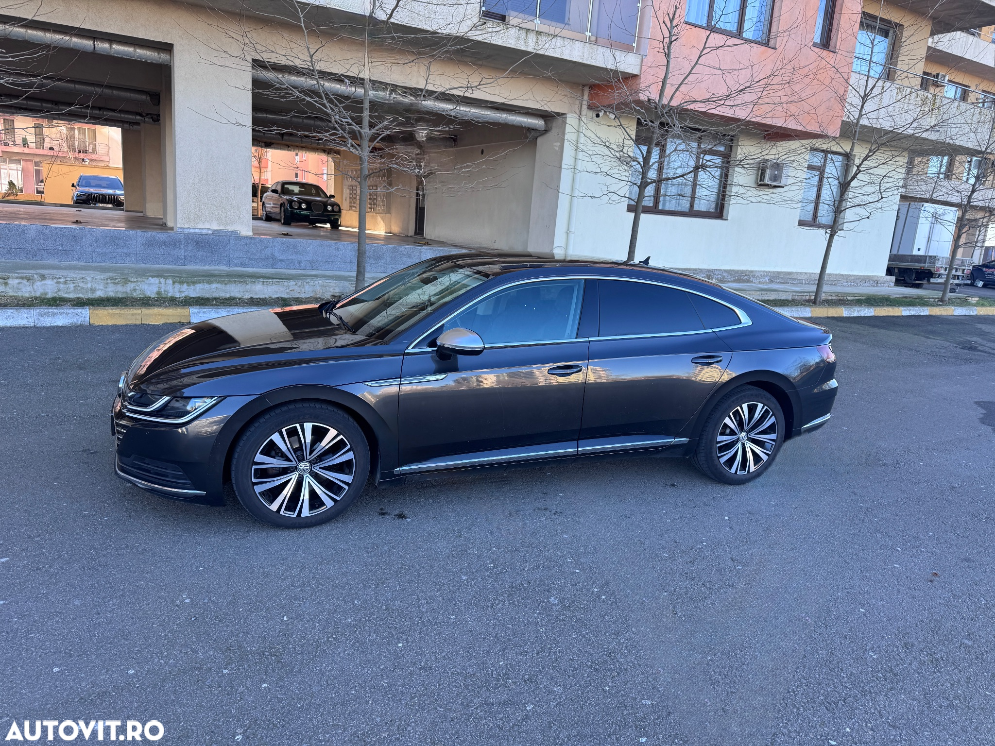 Volkswagen ARTEON 2.0 TDI DSG Elegance - 3