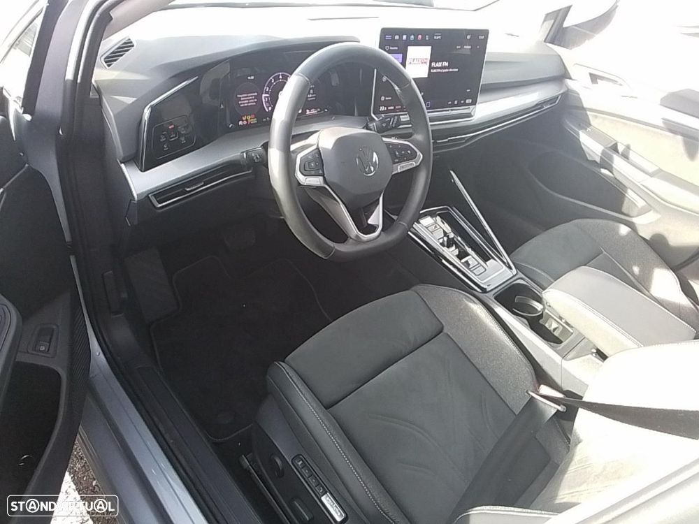 VW Golf 1.5 TSI e-Hybrid Style DSG - 4