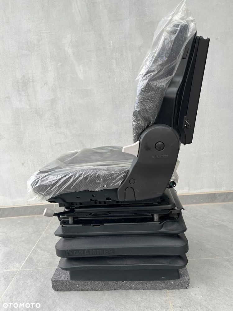 NOWY Fotel GRAMMER MSG85/721 mechaniczny - 2