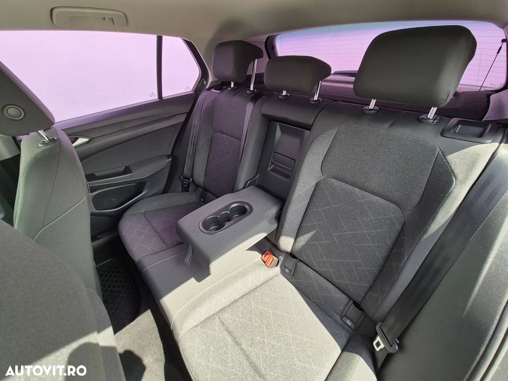 Volkswagen Golf 2.0 TDI SCR Life - 11