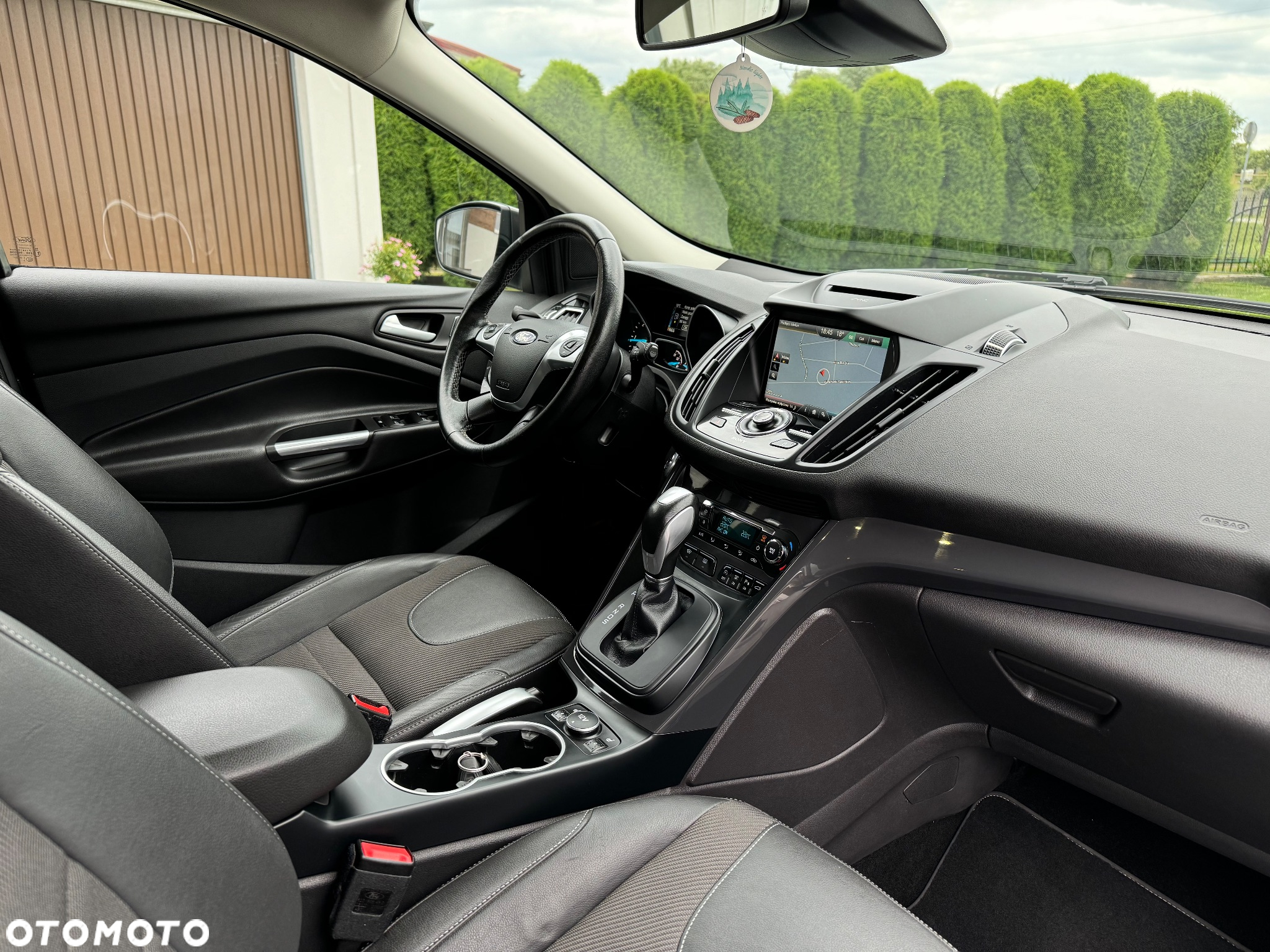 Ford Kuga 2.0 TDCi 4x4 Individual - 23