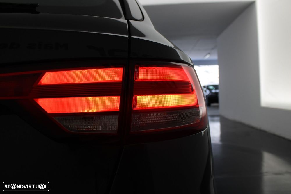 Audi A4 Avant 2.0 TDI S tronic - 36