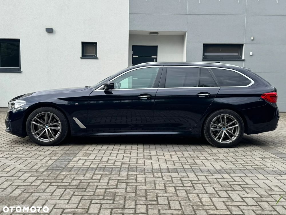 BMW Seria 5 520d M Sport Edition - 9