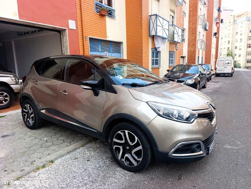 Renault Captur 0.9 TCE Exclusive - 4