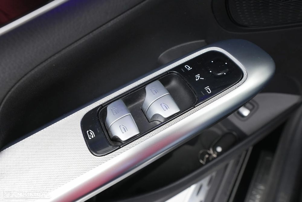 Mercedes-Benz GLC 300 de Coupe 4Matic - 25