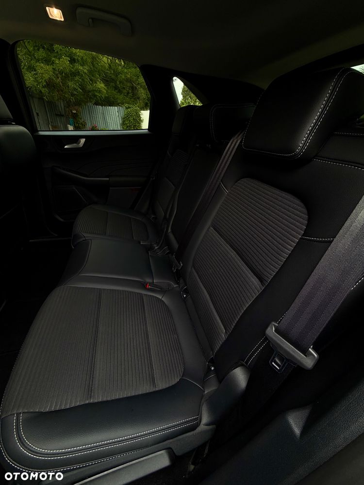 Ford Kuga 2.5 FHEV FWD Titanium X - 25