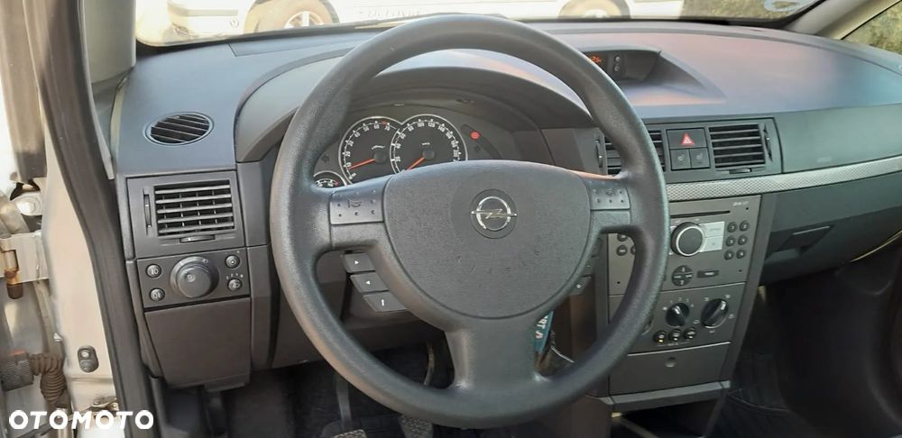 Opel Meriva - 16