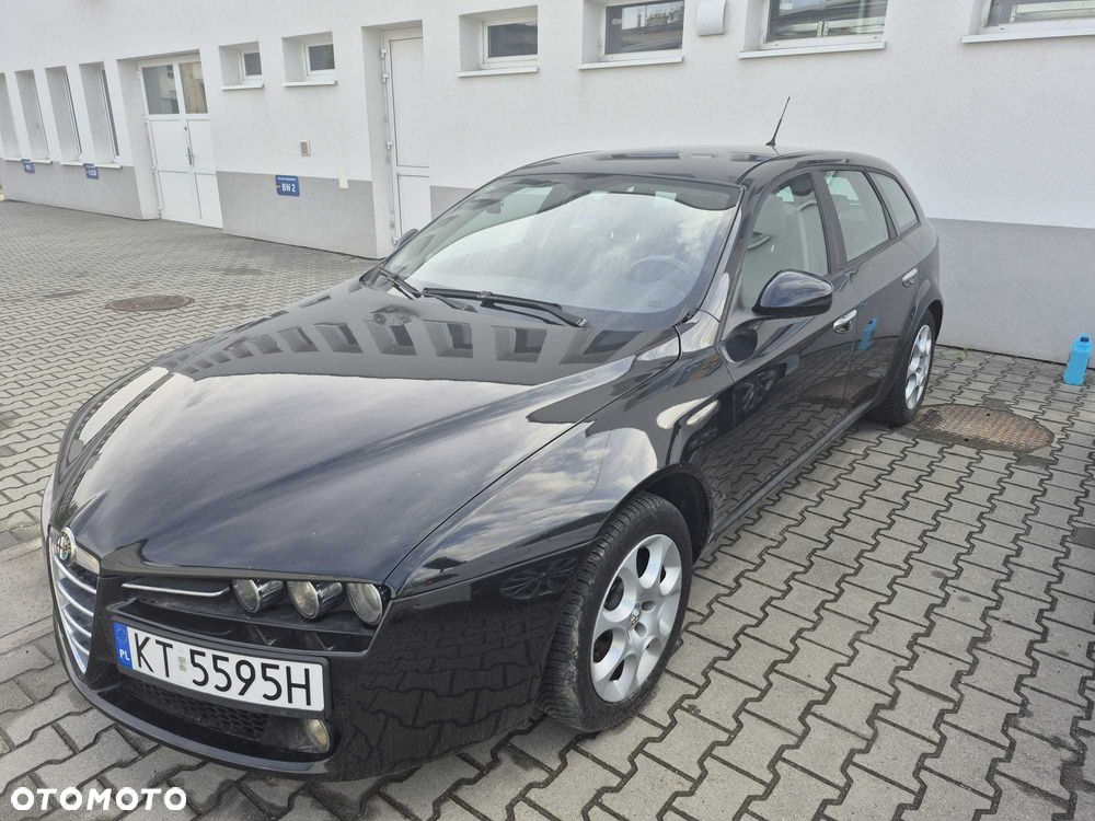 Alfa Romeo 159 - 2