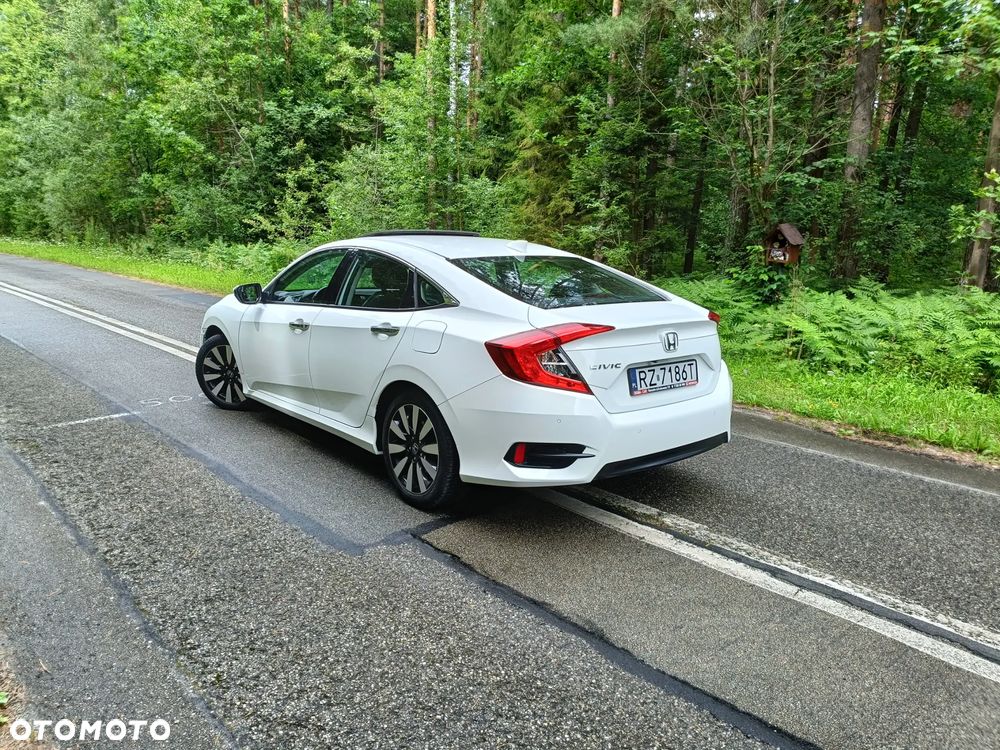 Honda Civic 1.5 T Prestige (Navi) - 29