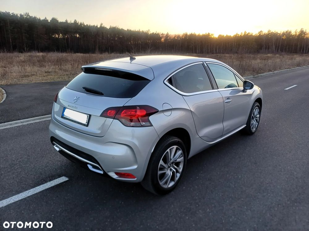 Citroën DS4 VTi 120 SoChic - 9