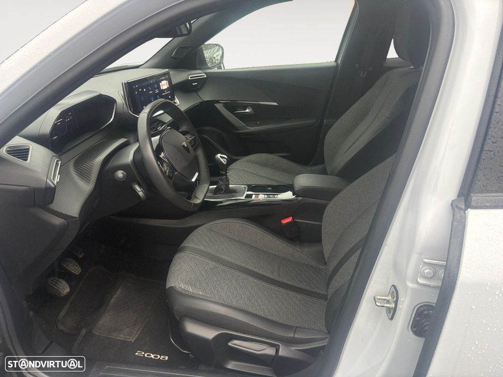 Peugeot 2008 1.2 PureTech Allure - 9