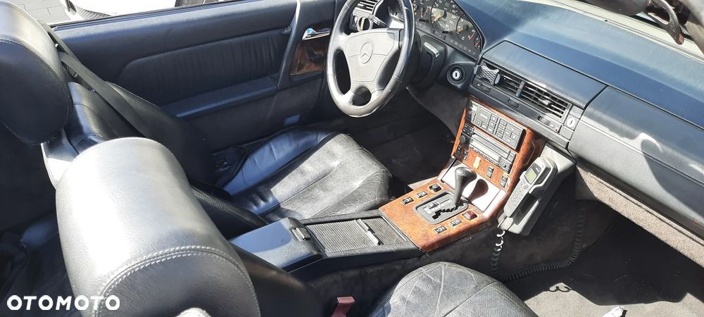 Mercedes-Benz SL - 30