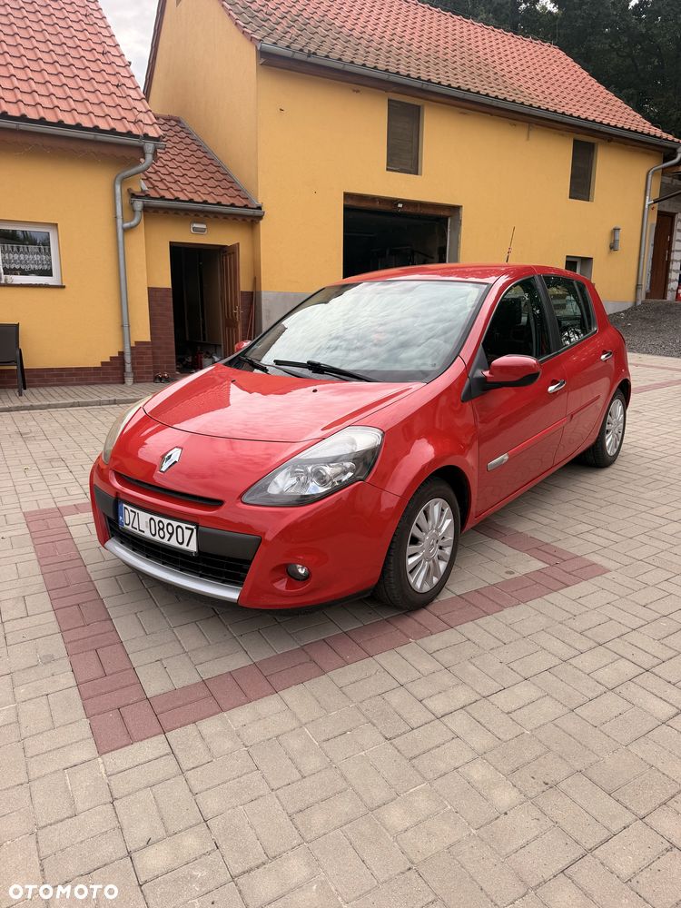 Renault Clio - 1