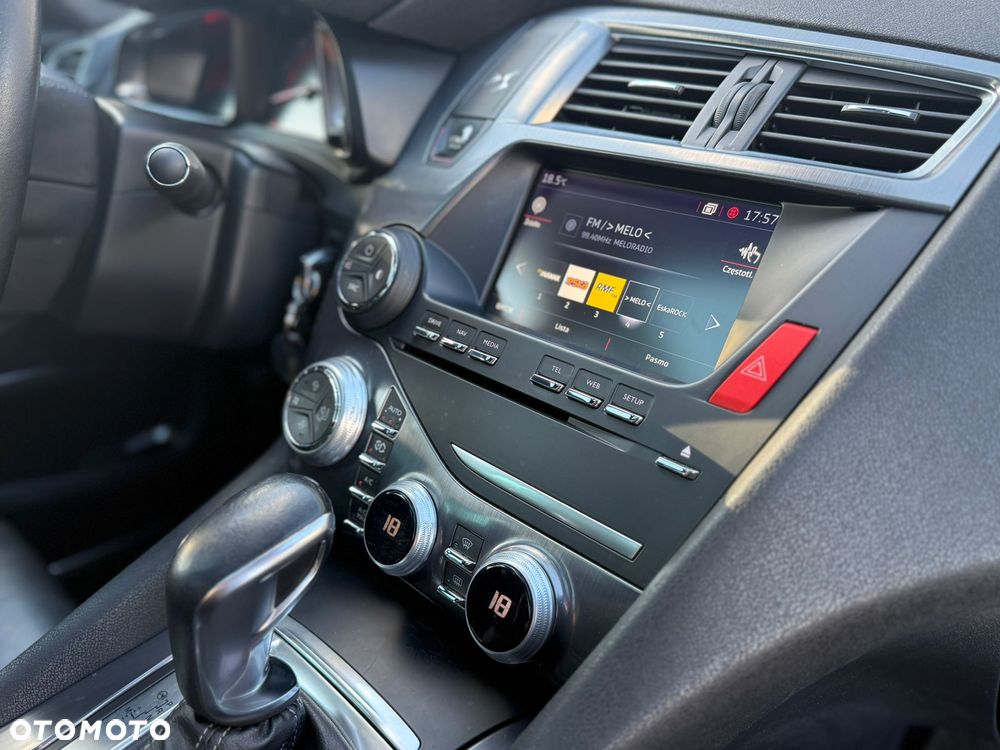 Citroën DS5 2.0 BlueHDi SportChic EAT6 - 21