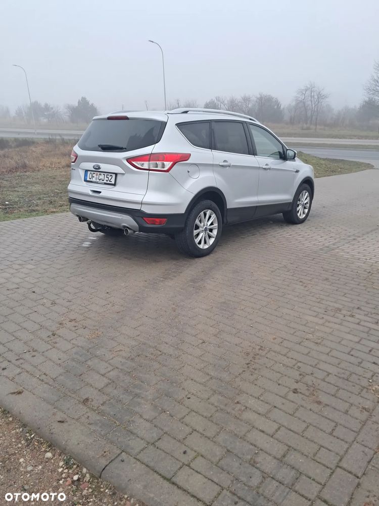 Ford Kuga 2.0 TDCi 2x4 SYNC - 11