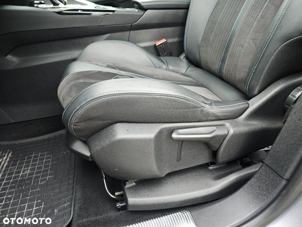 Peugeot 5008 - 14