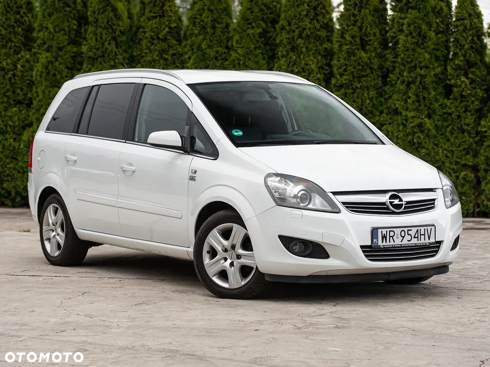 Opel Zafira - 9